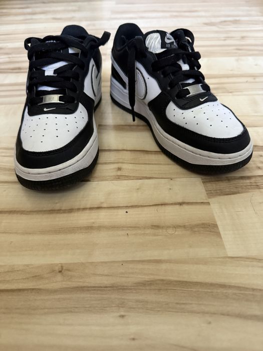 Adidasi Nike Air Force 1 Marimea 38