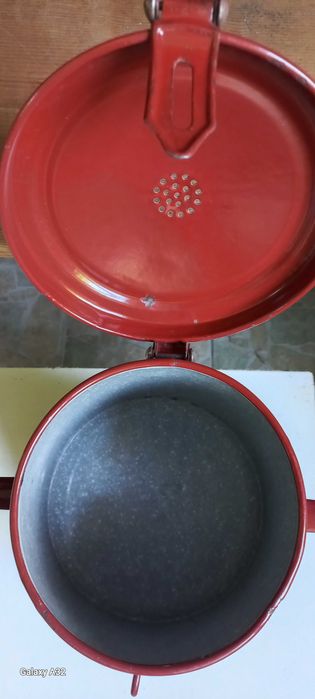 Bidoane vechi emailate pentru untura Csepel 3L si Splendid 5L