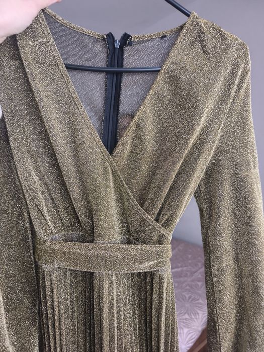 Vând rochie elegantă