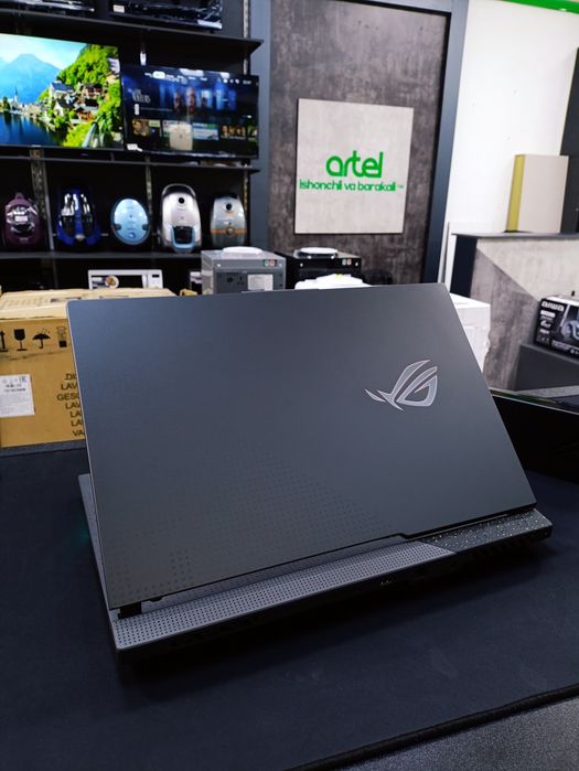 ASUS Rog Strix Ryzen9 4060