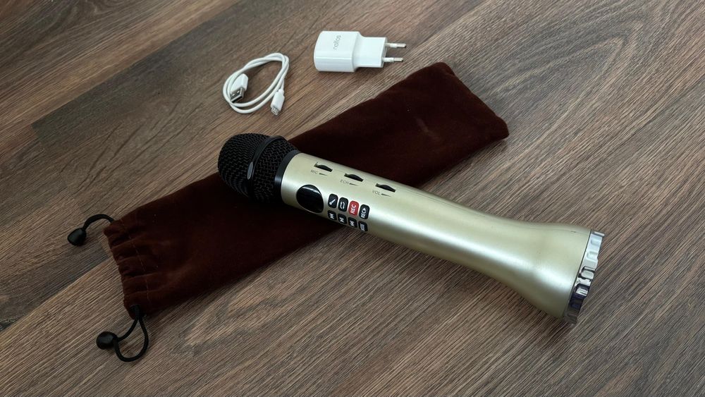 Продаю микрофон No Name L 598