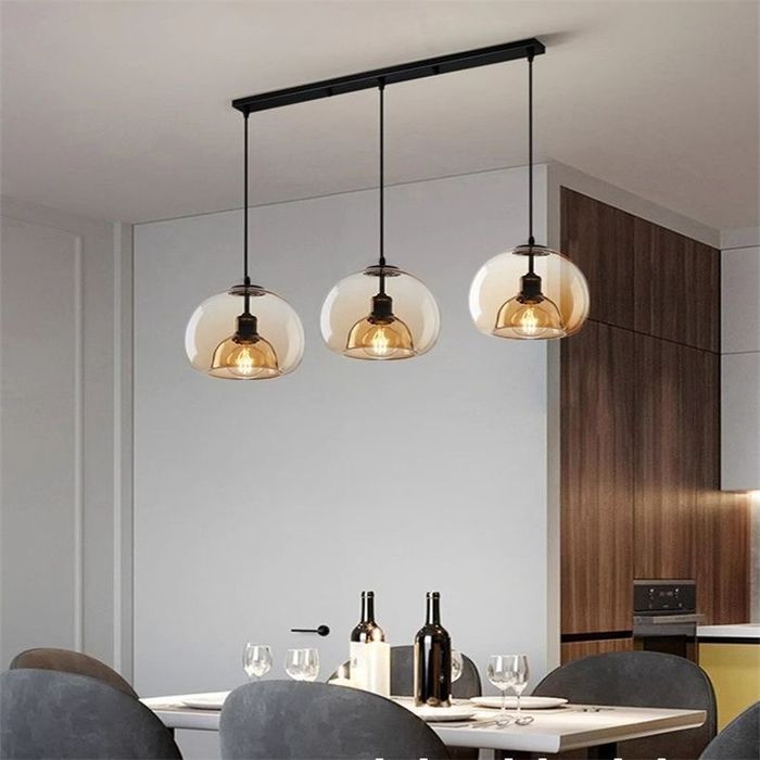 Люстра ( лампа ) очень красивая