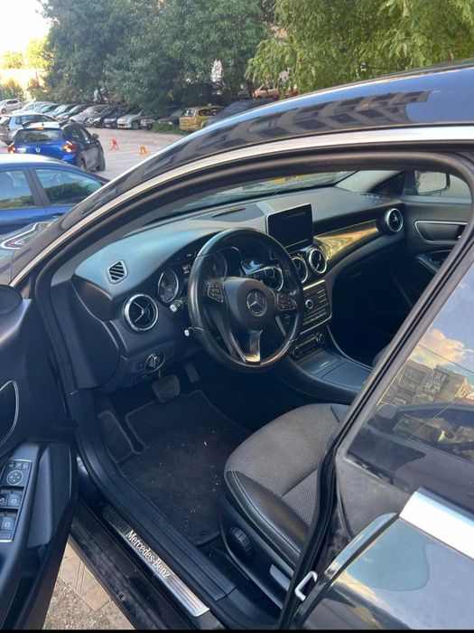 Мерцедес cla 220