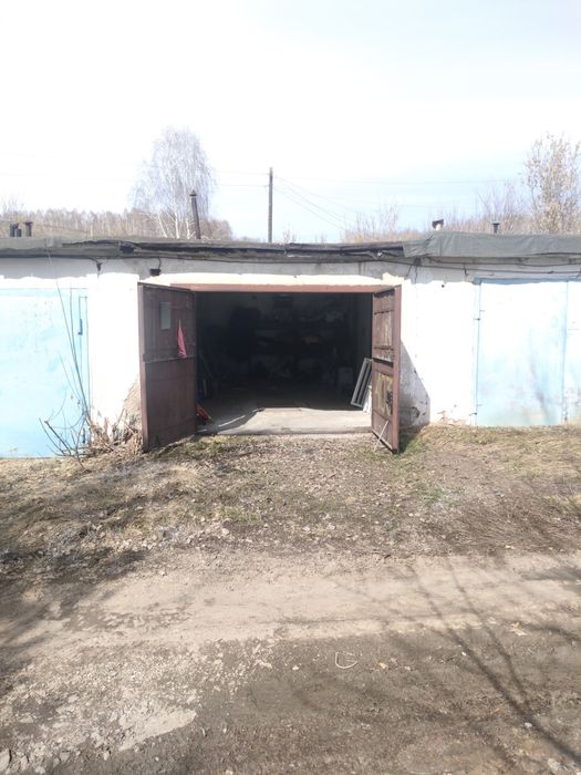 Продается гараж на торгколонне