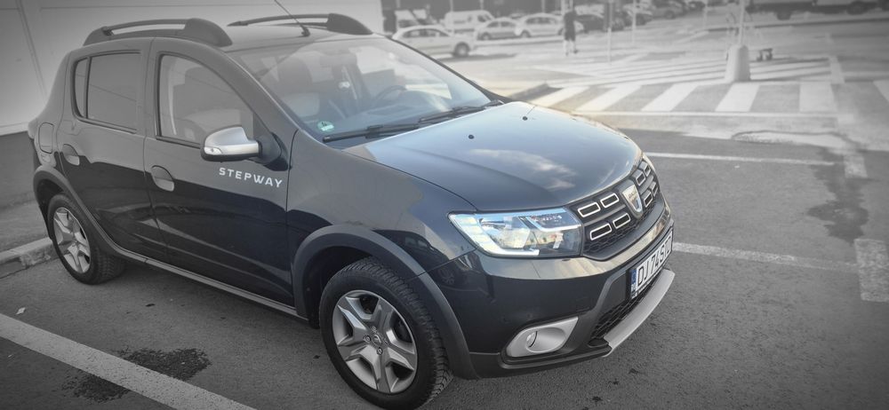 Dacia Sandero Stepway 2,  fabricatie 2019 ,benzina  ,0,9 tce stare foarte bună