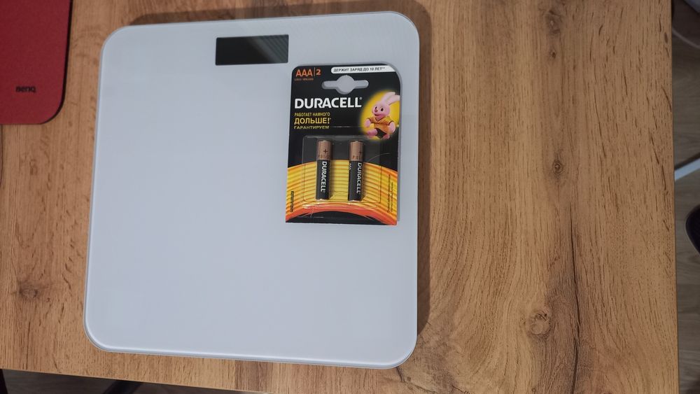 Продам новые напольные весы