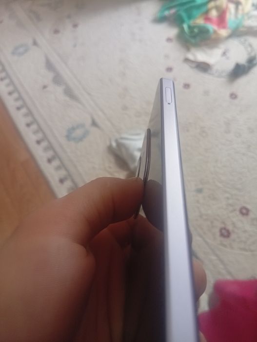 Оппо А3 ОЗУ 6+6 ГБ как новый