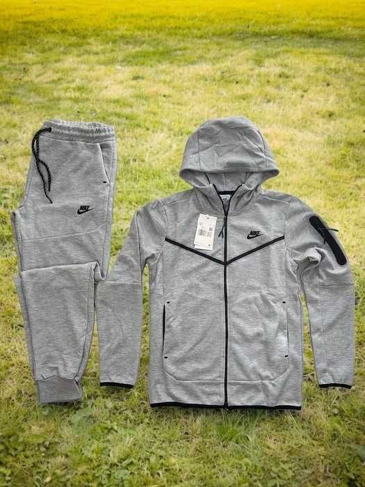 Trening NIKE TECH FLEECE - Set Complet - Premium - Sigilat Bucuresti ...
