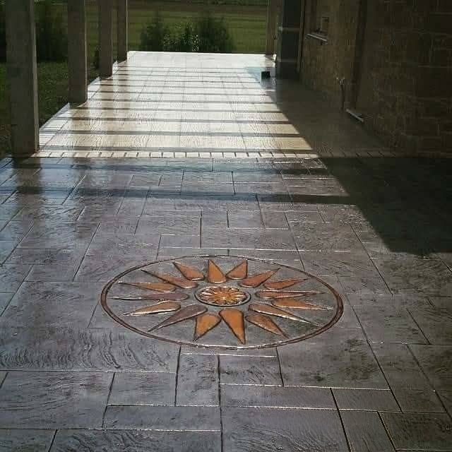 Beton Amprentat  oferta lunii 135 Ron  mp