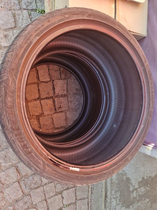 Goodyear F1 305/30/21 летни гуми