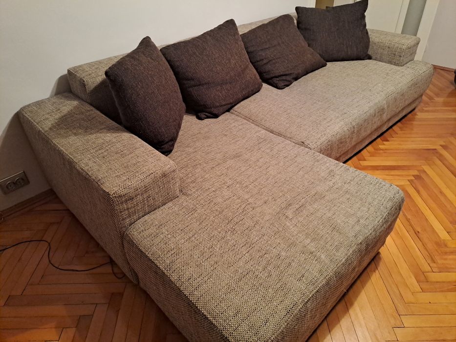 Canapea extensibila 3 locuri