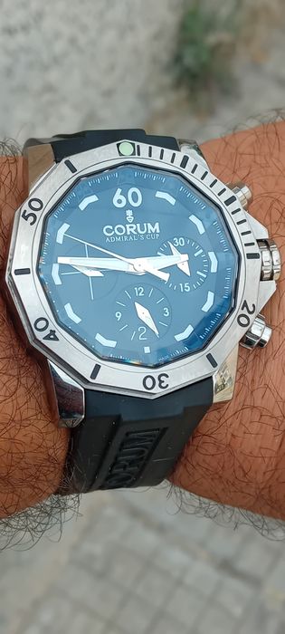 Corum Admiral’s 46mm БАРТЕР