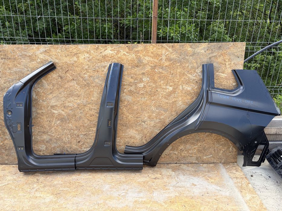 Stalp prag usa stanga / aripa stanga spate Volkswagen Tiguan 2NA  2016/2017/2018/2019/2020/2021/2022/2023