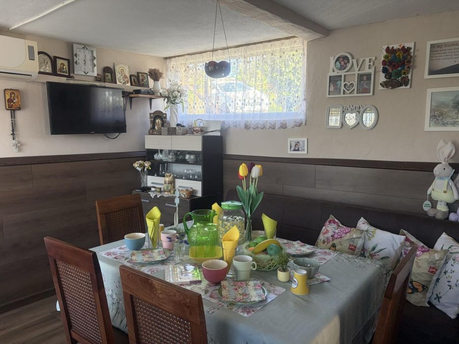 Къща/Вила в гр.Хисаря Воден камък