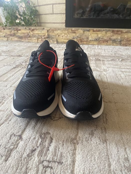 Кроссовки nike для спорта