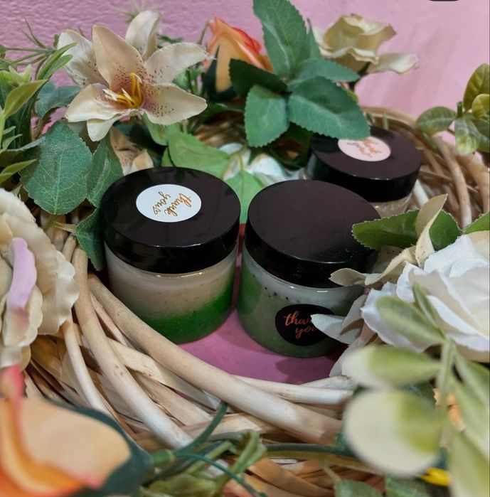 Скраб за лице и тяло