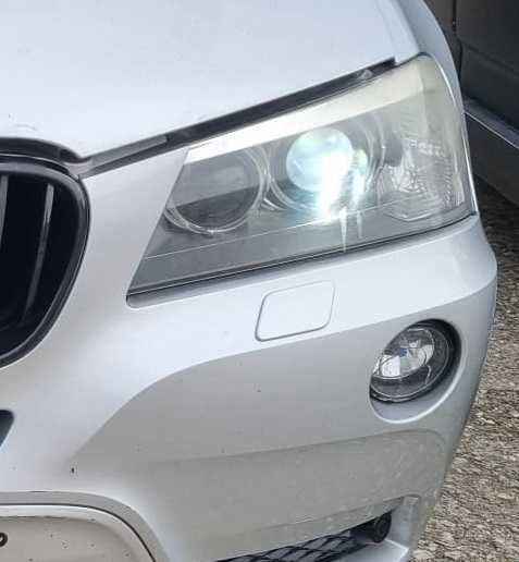 Far stanga bixenon adaptiv BMW X3 F25 nfl cod 7217299