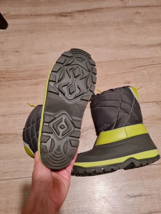 Vând ghete impermeabile iarnă 31/32