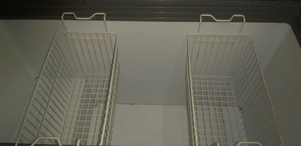 Морзилка Frostor F 400 S   370 литров