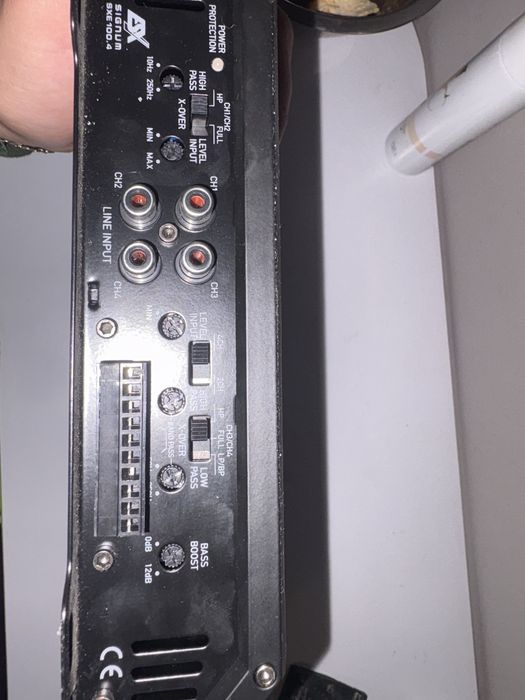 Vand amplificator ESX signum SXE 100.4