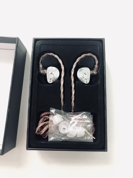 Tripowin Piccolo iem