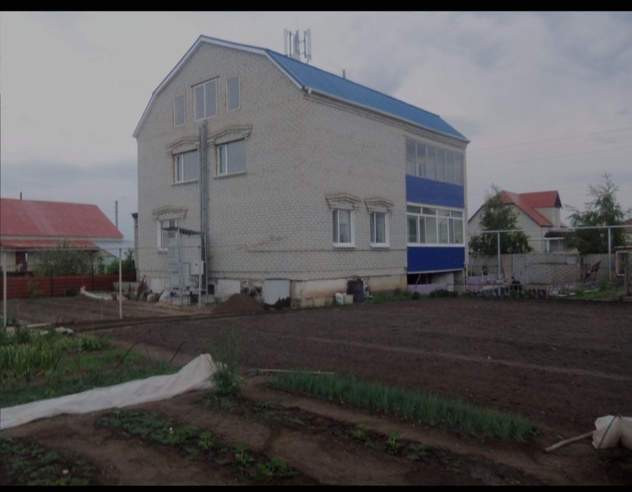 Продается коттедж ,в городе Лисаковск.Возможен обмен на квартиру.