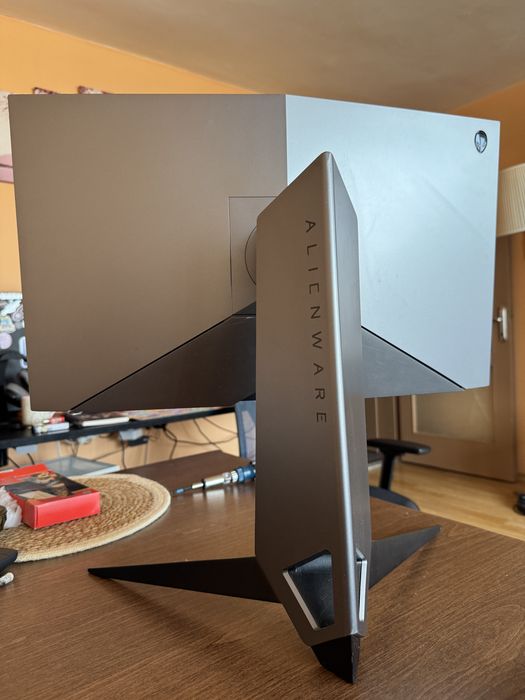 Alienware AW2518HF - 240hz