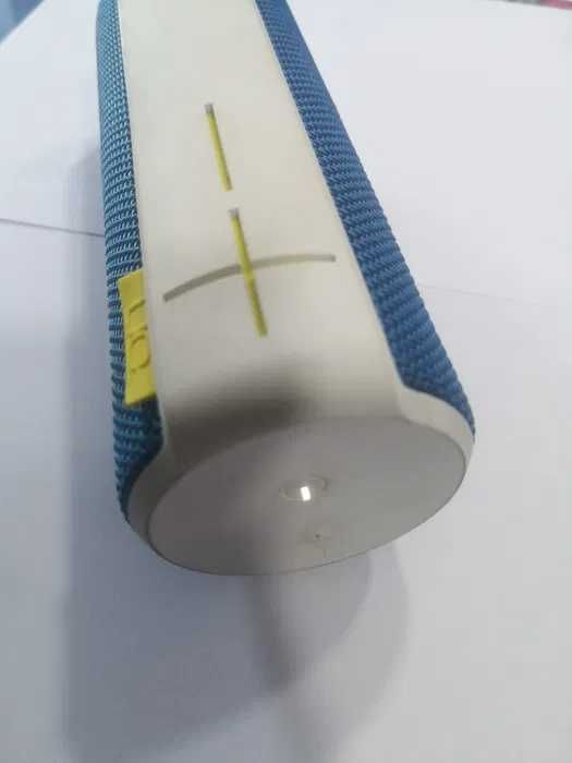 Boxa boom 360 cu incarcator si cutie