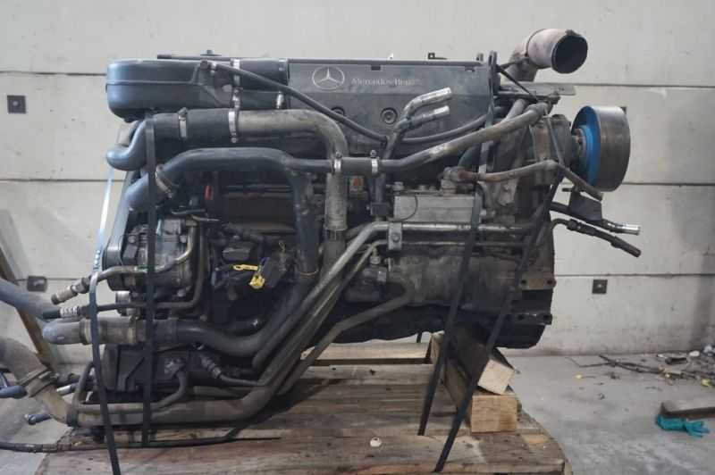 Motor complet Mercedes-Benz OM906LA - Piese de motor Mercedes-Benz