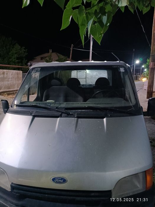 Ford transit  полугрузовик