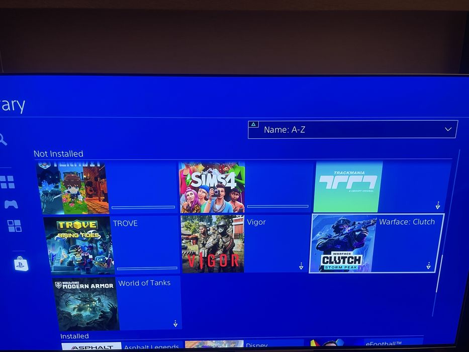 Перфектен Playstation 4 slim с над 35 игри PS4 slim плейстейшън 4