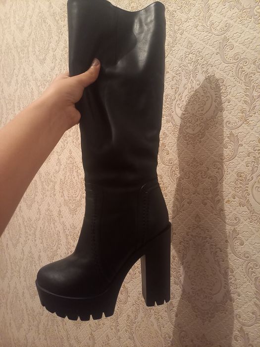 Сапоги осенние на платформе (Алматы)