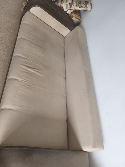 Продам.    Диван