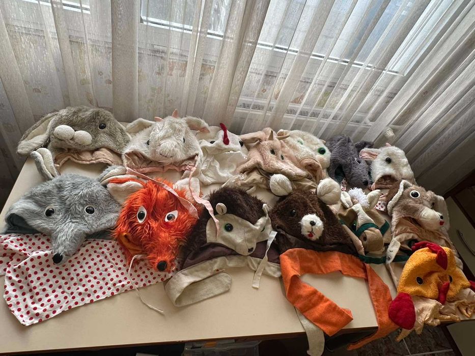 Соц Детски Театрални Шапки Маски