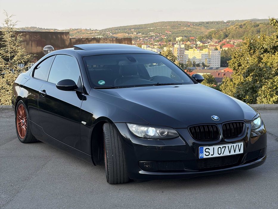 BMW 320d E92 Coupe 2010 Automat 177 CP Trapa Pachet M interior