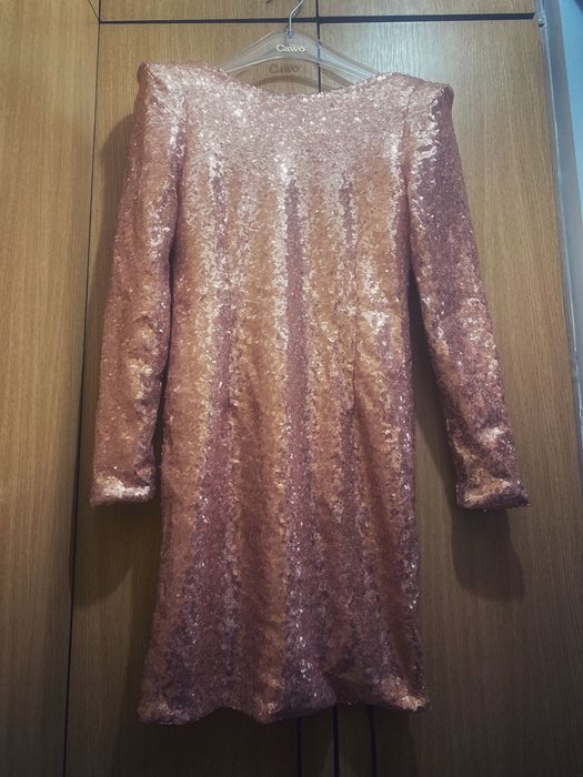 Vand rochie cocktail POEMA noua cu eticheta,marime S,roz