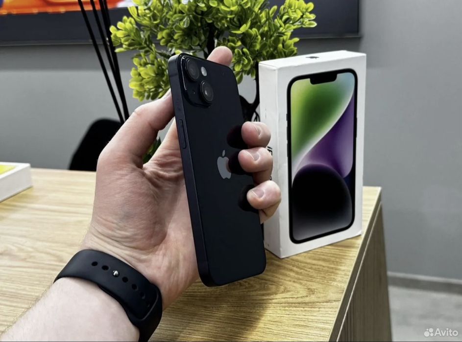 Телефон смартфон Айфон 14