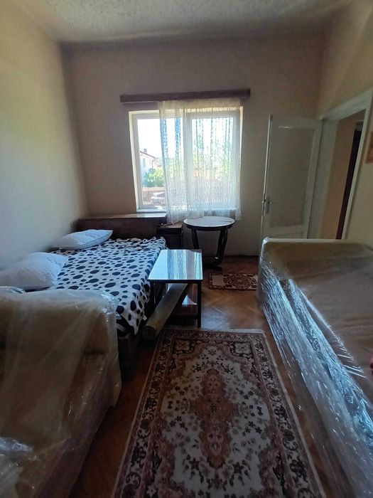 Particular, vand casa Campulung str Muzeul Fundeni