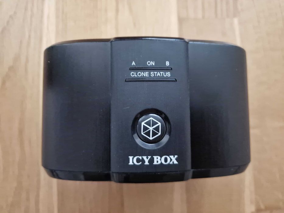 Statie de docking si clonare ICY BOX IB-124CL-U3