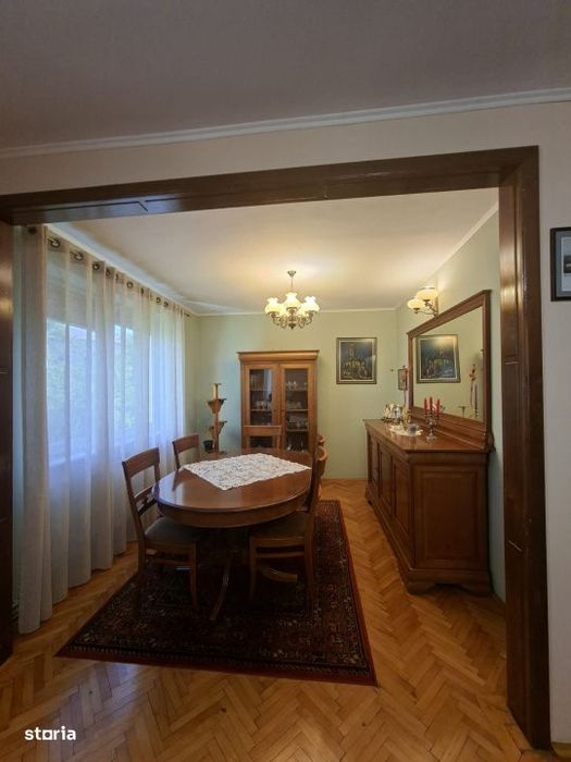 Apartament 4 camere, et. 3,  86 mp utili, zona Narciselor