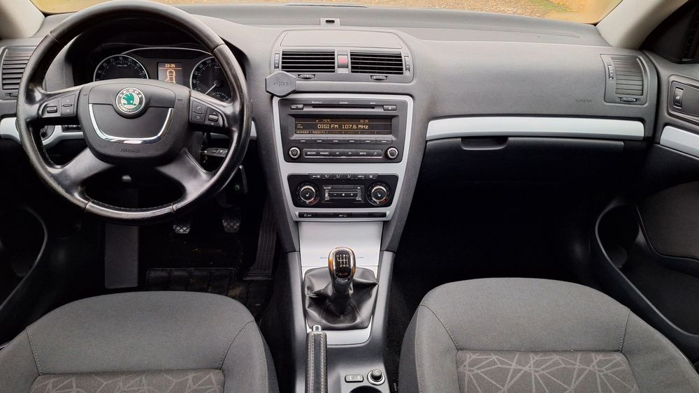 Skoda Octavia/4X4 DIESEL / Cârlig remorcare