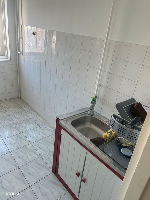 Apartament de vanzare 2 camere decomnadate direct de ;la proprietar PF