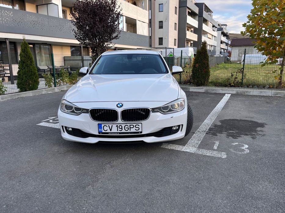 BMW Seria 3 BMW Seria 3 F30 320i