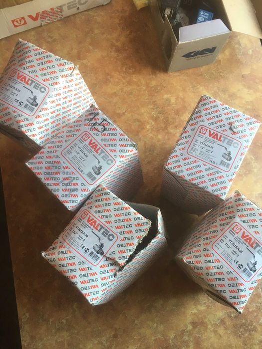 кран волтек  40 внутрь наружу.