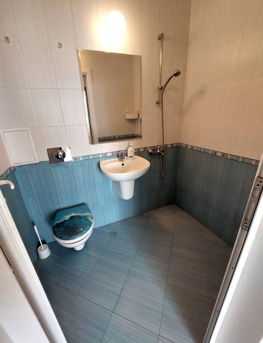 Дава се под наем Двустаен апартамент в Пловдив, Тракия - 50 кв.м за 325 € - Снимка #6