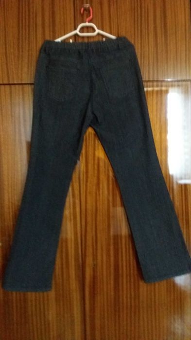 Дънки с ластик на талията