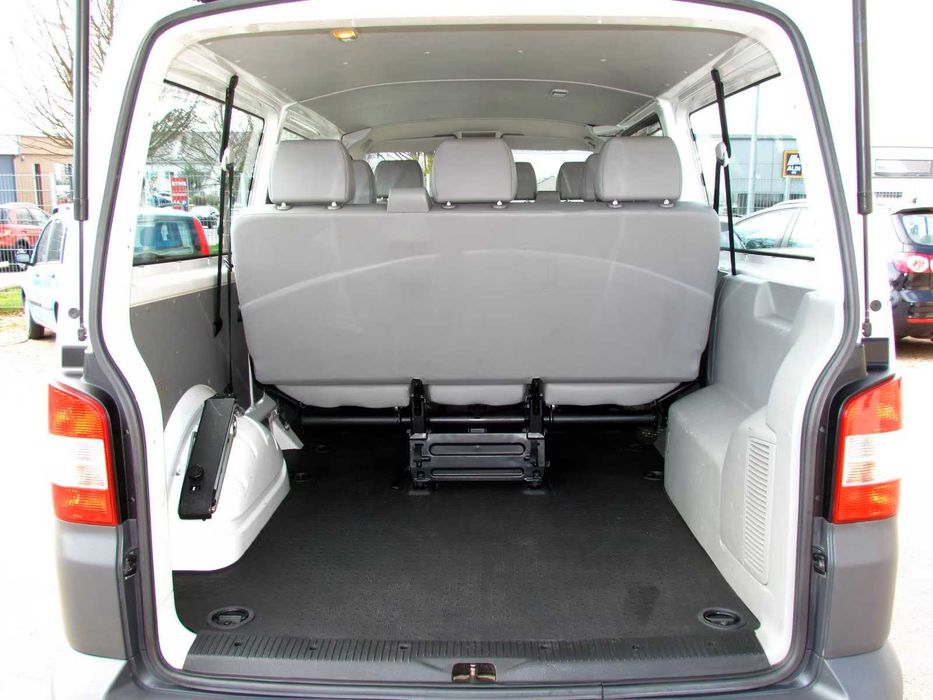 vanzare vw transporter 2.0 tdi 8+1 locuri 8400 euro