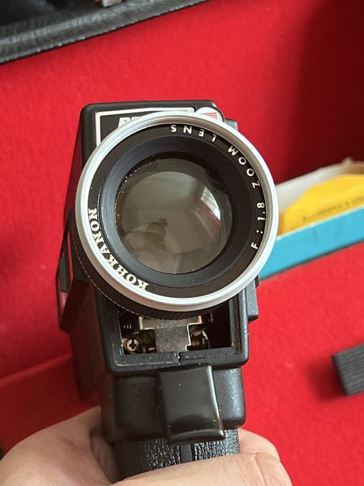 Cameră video vintage Super 8 Revue S2/M + husă, manual, film Kodak