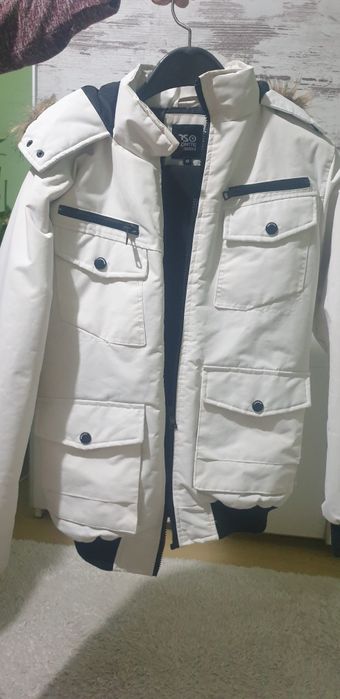 Мъжко зимно бяло яке