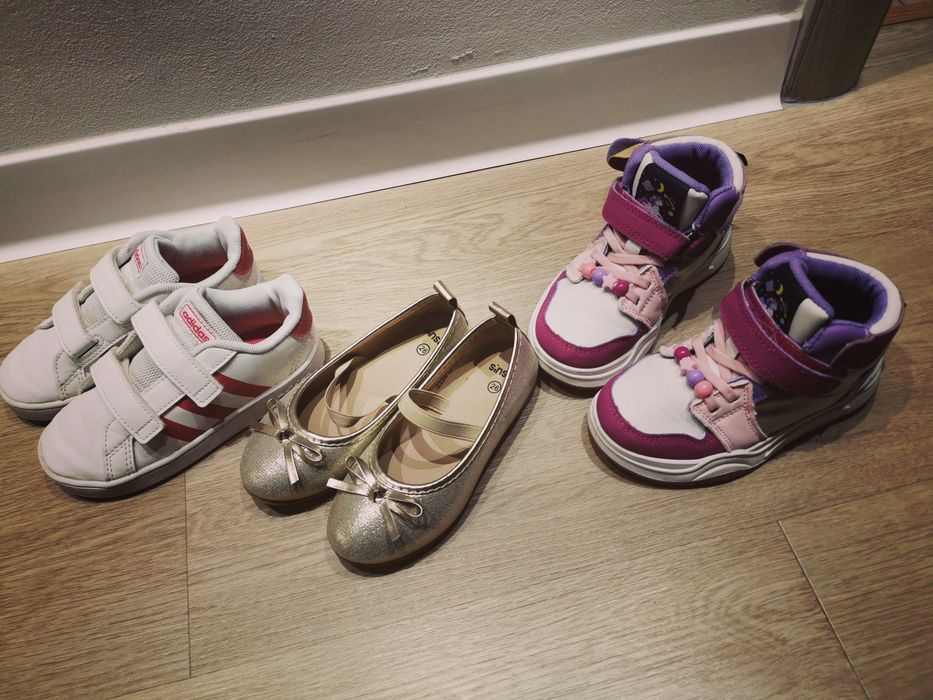 Lot incaltaminte marimea 26